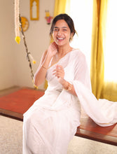 Laila - Lines  Onam Edit (Gold and Silver)