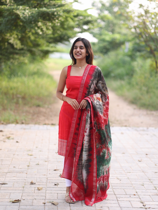 Mangalgiri Silk - Kurta + Dupatta