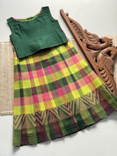 Crop top and skirt - Express