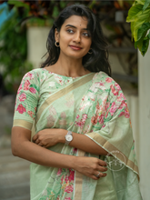 Shriya - Jade