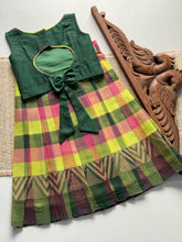 Crop top and skirt - Express