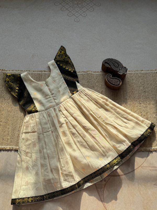 Anvi Kids Cotton Frock - Onam Edit