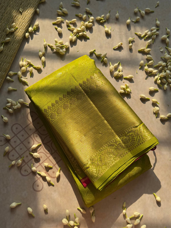 Traditional Kanjivaram Pure Silk Zari Saree