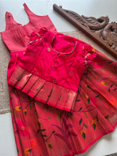 Skirt with bodice and peplum top - Pink Express