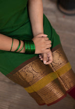Bhandhavi- Kurta