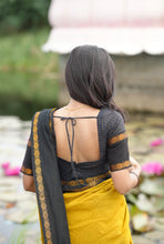 Devaki Sungudi Cotton Saree – Handcrafted Madurai Sungudi Saree in Soft Cotton