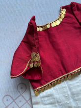 Aabarna - Crop top and skirt
