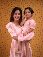 Mom & Daughter - Gulabi Pink