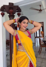 Pavazhamalli - Halfsaree