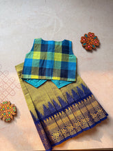 Dheerga- Crop top and skirt