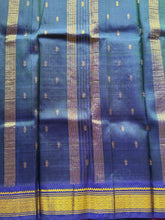 Pure Thirubuvanam Silk Saree – Parrot Green with Talampoo Korvai Zari Border
