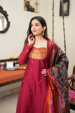 Dwaraka - Raw Silk 3-Piece Suit Set with Kalamkari Dupatta