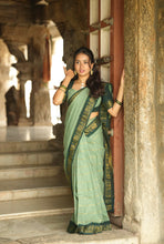 Janaki Sungudi Cotton Saree – Handcrafted Madurai Sungudi Saree in Soft Cotton