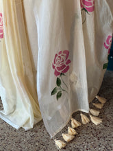 Off-White Mul Cotton Hand-Painted Saree with Pink Rose Motifs