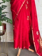 Aarushi -  Mushru Raw Mango Inspired Pure Banarasi Saree – Sona Rupa Buttas