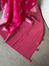 Savitha Pure Matka Silk Saree – Rani Pink with Rose Gold Border