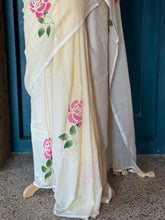 Off-White Mul Cotton Hand-Painted Saree with Pink Rose Motifs