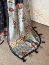 Chitrika - Pure Linen Pen Kalamkari Printed Saree