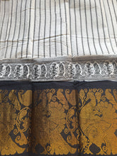 Devaki - Sungudi Cotton Saree – Handcrafted Madurai Sungudi Saree in Soft Cotton