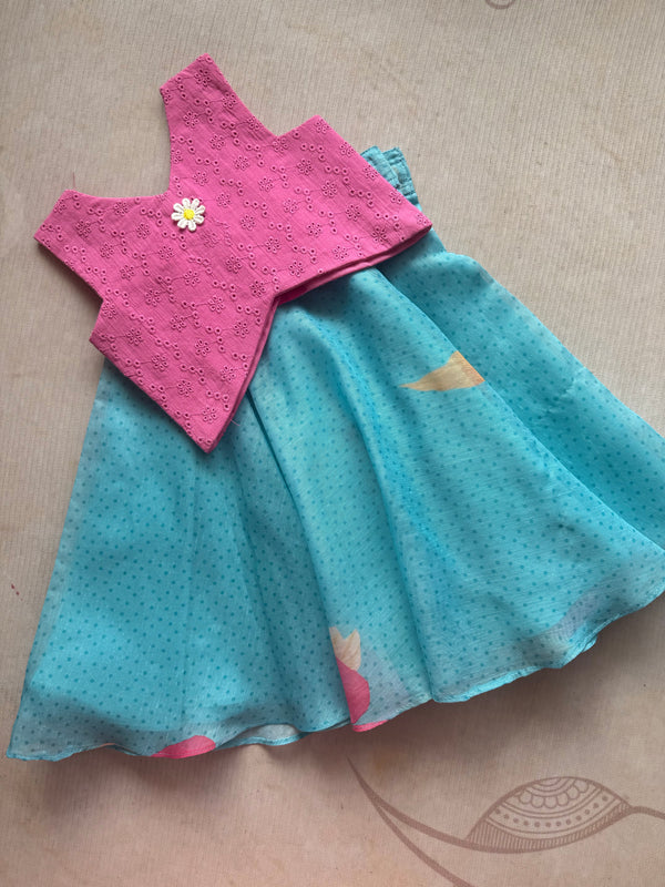 Shriya - Hakoba Crop top and skirt