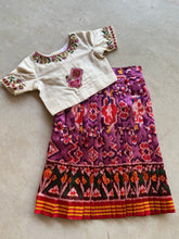 Patola Skirt With Kolam Top