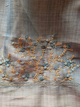 Ceya Linen Saree with Hand Floral Embroidery