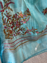 Ceya - Linen Saree with Floral Hand Embroidery & Statement Pallu