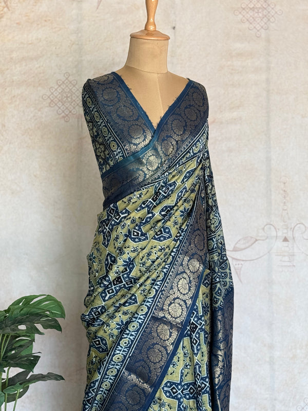 Dola Silk Zari Border Saree