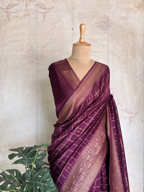 Nijaruna - Pure Matka Silk Saree
