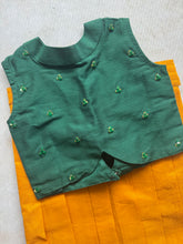 Crop top and skirt - Express