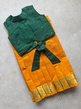 Crop top and skirt - Express