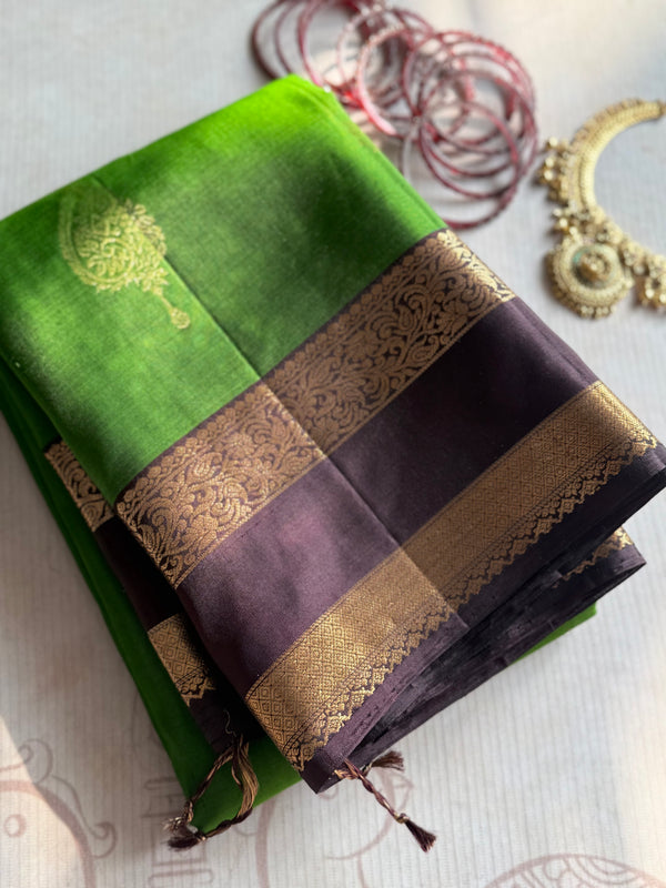 Pure Kanjivaram Soft Silk Saree with Velum Mayizhum Zari Butta & Retta Petta Kanchi Border – Vintage Edition