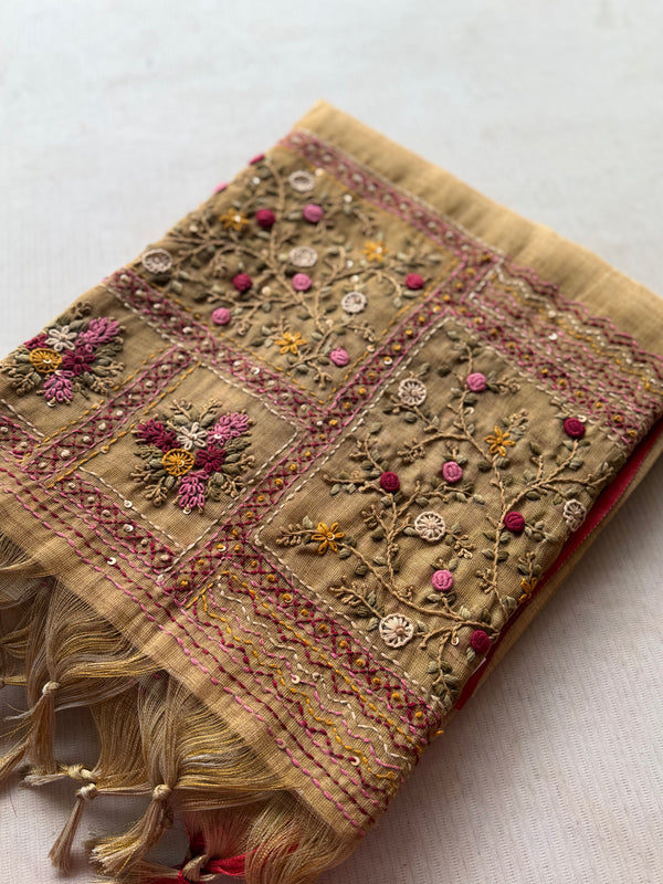 Ceya Linen Saree with Hand Floral Embroidery