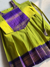 Aakriti - Crop top and skirt