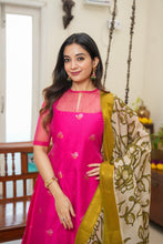 Dwaraka - Raw Silk 3-Piece Suit Set with Kalamkari Dupatta