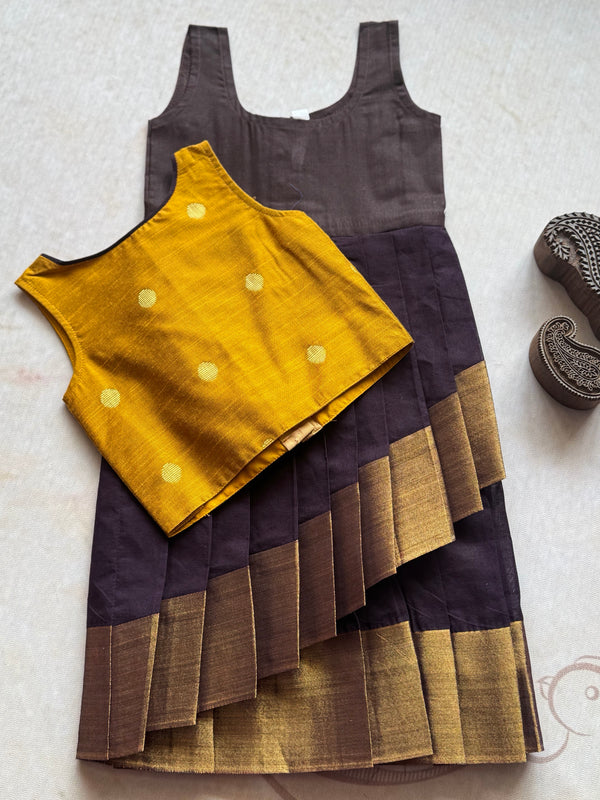 Chettinad cotton overlapped Skirt with bodice top