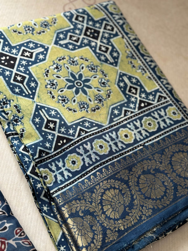 Dola Silk Zari Border Saree