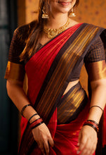 Devaki Sungudi Cotton Saree – Handcrafted Madurai Sungudi Saree in Soft Cotton