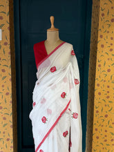Mul Cotton Saree – White with Red Floral Embroidery & Contrast Border