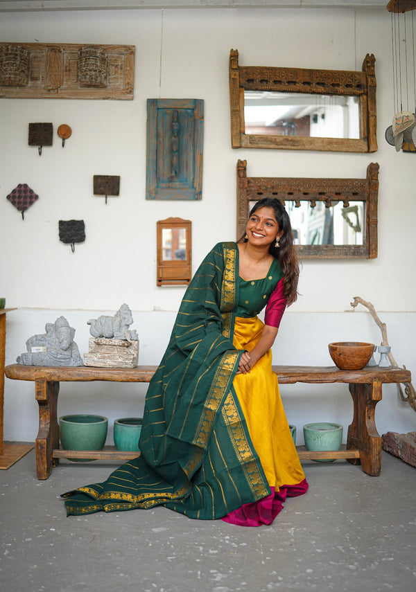 Vedvita - Kurta + Dupatta Festive Edit