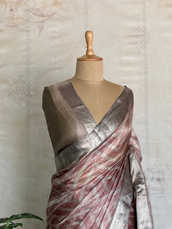 Senorita - Pure Tissue Digital Print Saree – Dusty Rose & Silver Grey