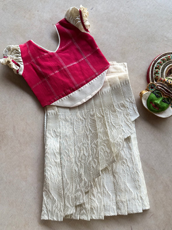 Kashi Overlapped Kasavu Skirt with Pink Corset Top – Vishu Edit