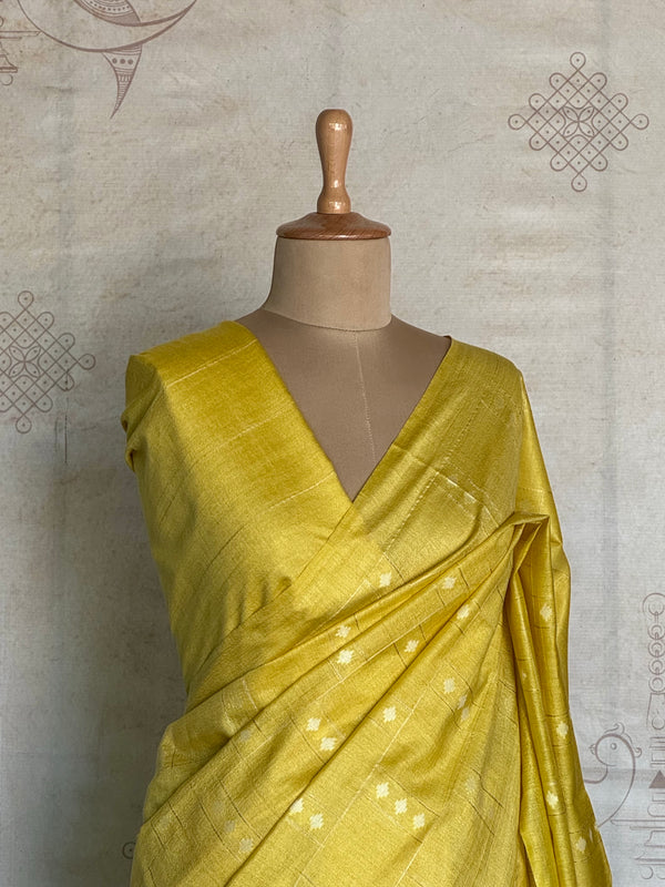 Raadha - Adorable Mustard Yellow Borderless Tussar Saree
