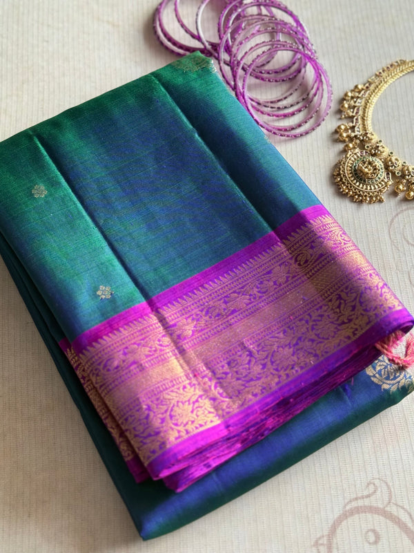 Pure Kanjivaram Soft Silk Saree with Velum Mayizhum Zari Buttas & Traditional Kanchi Border – Vintage Edition