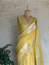 Yashika - Digital Printed Linen Saree