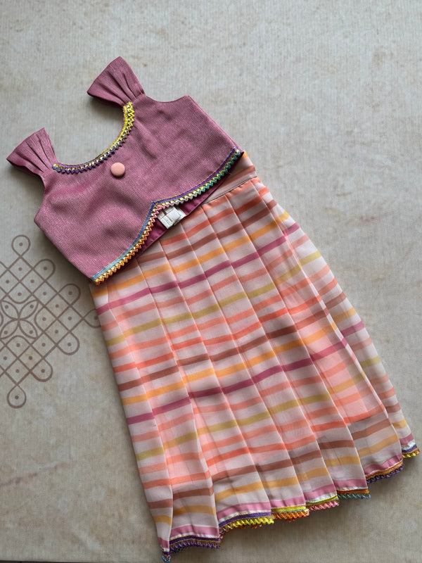 Tulip - Crop top and skirt
