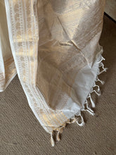 Elegant Kanchi Cotton Saree in Ivory with Traditional Gold Border