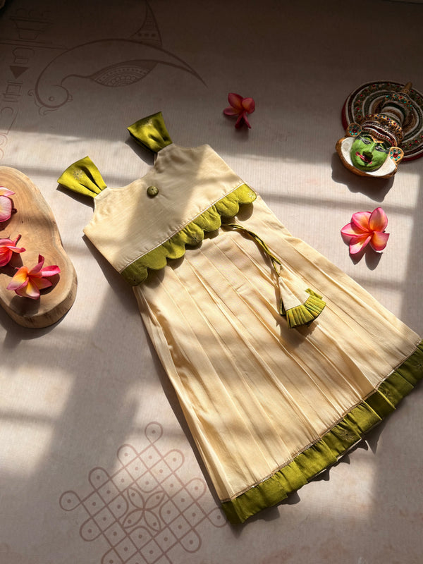 Naya Crop Top and Skirt - Onam Edit