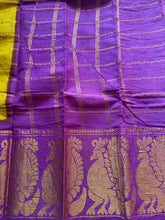 Devaki - Sungudi Cotton Saree – Handcrafted Madurai Sungudi Saree in Soft Cotton