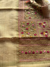 Ceya Linen Saree with Hand Floral Embroidery